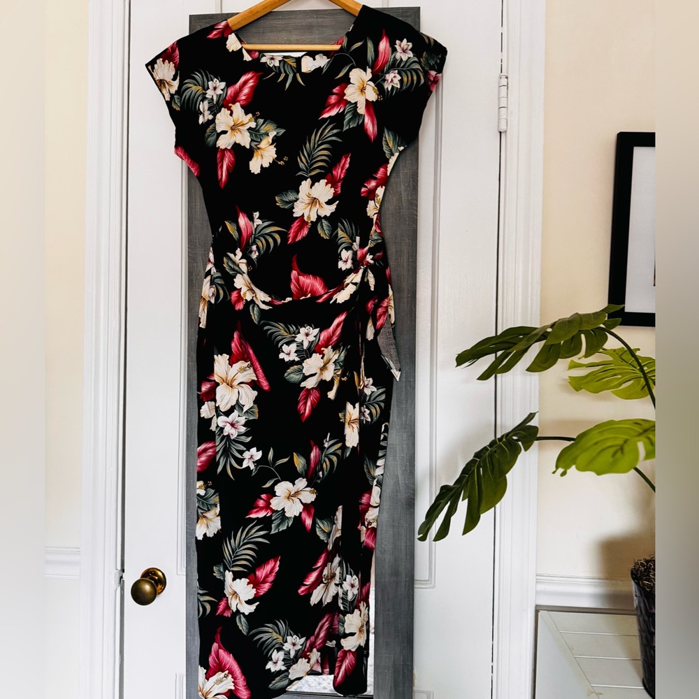 Young Hawaii By Iolani Hibiscus Floral Wrap Dress Resortwear